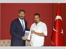 GAZETECİ YAZAR ABİDİN YAĞMUR İMZA VE SÖYLEŞİ GÜNÜNDE AVUKATLARIMIZLA BULUŞTU