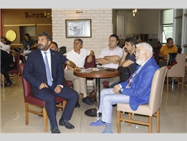GAZETECİ YAZAR ABİDİN YAĞMUR İMZA VE SÖYLEŞİ GÜNÜNDE AVUKATLARIMIZLA BULUŞTU