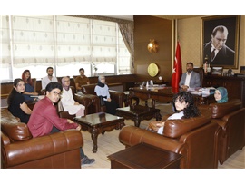 YEŞİLBOĞAZ: “HAK İHLALLERİNE VE ÇEVRE SORUNLARA KARŞI MÜCADELE ETMELİSİNİZ”