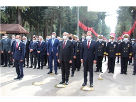 BAŞKANIMIZ AV. BİLGİN YEŞİLBOĞAZ, ÇANAKKALE ŞEHİTLERİNİ ANDI