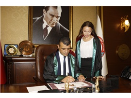 CÜBBE GİYİP AVUKAT OLDULAR