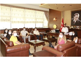 BAŞKANIMIZ AV. BİLGİN YEŞİLBOĞAZ, AVUKAT ADAYLARI İLE BİR ARAYA GELDİ