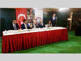 VALİMİZ SAYIN; ÖZDEMİR ÇAKACAK, BAŞKANIMIZ VE YÖNETİM KURULUMUZ SOSYAL TESİSİMİZİN AÇILIŞINI YAPTILAR.