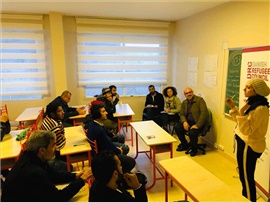 SURİYELİ MÜLTECİLER İÇİN  ‘TEMEL HAKLAR ATÖLYESİ’ YAPILDI