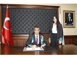 33 STAJYER AVUKATIMIZ YEMİN EDİP CÜBBE GİYDİ