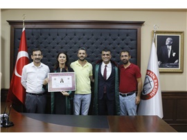 STAJYER AVUKATLARIMIZ, AVUKATLIK RUHSATNAMELERİNİ ALDI
