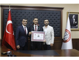 STAJYER AVUKATLARIMIZ, AVUKATLIK RUHSATNAMELERİNİ ALDI