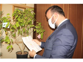 İŞ İNSANI SAİT DERVİŞOĞLU’NDAN BAROMUZUN DİLEK AĞACI PROJESİNE DESTEK