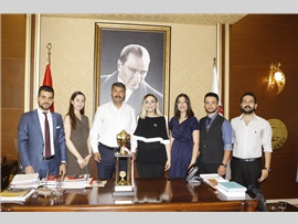 KURGUSAL DURUŞMA YARIŞMASI KUPA TÖRENİ YAPILDI