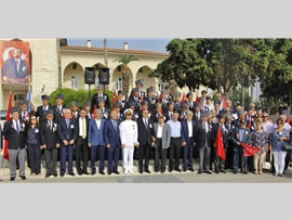 BARO BAŞKANIMIZ AV.ALİ ER,CUMHURİYET MEYDANINDA GAZİLER GÜNÜ DOLAYISIYLA YAPILAN TÖRENE KATILDI.