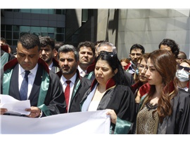 MERSİN BAROSU, TBB VE BARO BAŞKANLARINDAN, HAKLARINDA SORUŞTURMA BAŞLATILAN AVUKATLARA DESTEK