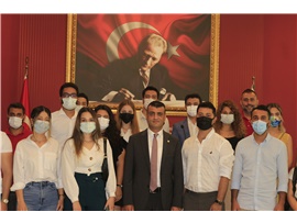 MERSİN BAROSU AİLESİNE 24 STAJYER AVUKAT KATILDI