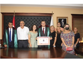 CÜBBE GİYİP AVUKATLIK MESLEĞİNE İLK ADIMI ATTILAR