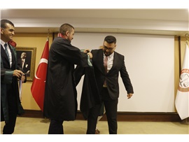 33 STAJYER AVUKTIMIZ CÜBBE GİYDİ