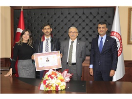 CÜBBELERİNİ GİYİP AVUKAT OLDULAR