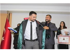 CÜBBELERİNİ GİYİP AVUKAT OLDULAR