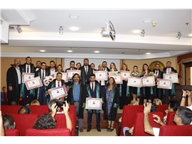 YEŞİLBOĞAZ: “AVUKATLARIN MÜCADELELERİ YASALARLA ENGELLENMEYE ÇALIŞILIYOR”