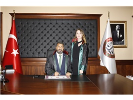 YEŞİLBOĞAZ: “AVUKATLARIN MÜCADELELERİ YASALARLA ENGELLENMEYE ÇALIŞILIYOR”