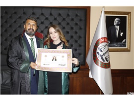 YEŞİLBOĞAZ: “AVUKATLARIN MÜCADELELERİ YASALARLA ENGELLENMEYE ÇALIŞILIYOR”