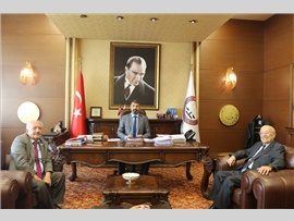 MERSİN BAROSU VE ÇAĞ ÜNİVERSİTESİ YENİ PROJELERDE İŞBİRLİĞİ YAPIYOR