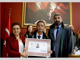 “HAK, HUKUK VE ADALET SLOGAN OLMAKTAN ÖTEYE GİTMİYOR”