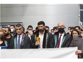ÖHD MERSİN ŞUBESİ ÜYESİ AVUKATLARA YAPILAN POLİS MÜDAHALESİNİ KABUL ETMİYORUZ
