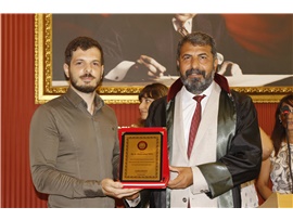 STAJYER AVUKATLARIMIZA TEŞEKKÜR PLAKETİ