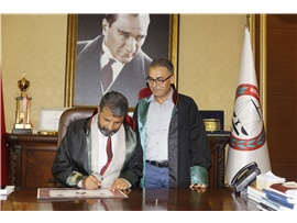 2 STAJYER AVUKATIMIZ YEMİN EDİP CÜBBE GİYDİ