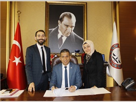 AVUKATLIK OFİSLERİNDEN YARARLANMAK İSTEYEN AVUKATLARIMIZLA SÖZLEŞME İMZALANDI