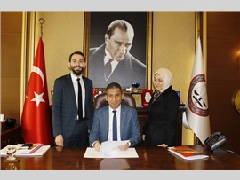 AVUKATLIK OFİSLERİNDEN YARARLANMAK İSTEYEN AVUKATLARIMIZLA SÖZLEŞME İMZALANDI