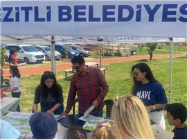 ÇOCUK HAKLARI MERKEZİMİZ ÇOCUK ŞENLİĞİNDE STANT AÇTI