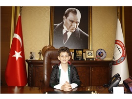 23 NİSAN’DA BARO BAŞKANLIĞI KOLTUĞU ÇOCUKLARA EMANET