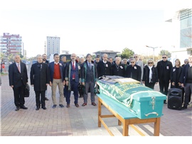 DUAYENİMİZ AV. ŞİNASİ DEVELİ’Yİ SON YOLCULUĞUNA UĞURLADIK