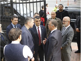 TBB BAŞKANIMIZ AV. R. ERİNÇ SAĞKAN, BAROMUZU VE DEPREMZEDE AVUKATLARIMIZI ZİYARET ETTİ