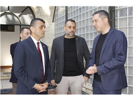 TBB BAŞKANIMIZ AV. R. ERİNÇ SAĞKAN, BAROMUZU VE DEPREMZEDE AVUKATLARIMIZI ZİYARET ETTİ