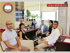 BARO BAŞKANIMIZ İCRA MÜDÜRLÜKLERİNİ TEK TEK ZİYARET EDEREK , İCRA DAİRELERİMİZİN ve AVUKATLARIMIZIN SORUNLARINI DİNLEDİ...