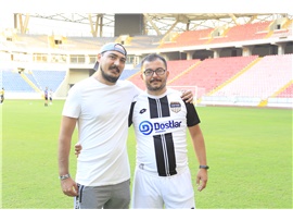 MERSİN BAROSU FUTBOL TAKIMI SEZON AÇILIŞI İÇİN SAHAYA İNDİ