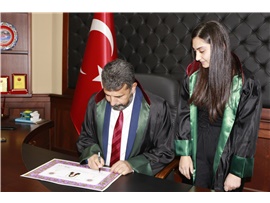 BAŞKANIMIZ YEŞİLBOĞAZ: “EKONOMİK VE SİYASAL İSTİKRARIN TEMİNATI HUKUK GÜVENLİĞİDİR”