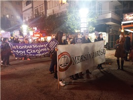 KADIN HAKLARI MERKEZİMİZ GECE YÜRÜYÜŞÜNE KATILDI
