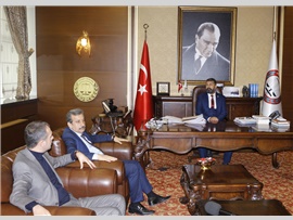 MERSİN GAZETECİLER CEMİYETİ’NDEN BARO BAŞKANIMIZA ZİYARET