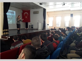 BAROMUZUN LİSELERDE “SUÇ YAYILAN DAVRANIŞLAR” KONULU SEMİNERİ DEVAM EDİYOR