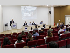 AVUKATLAR GELECEĞİN HUKUKÇULARINA SENDİKAL HAKLARI ANLATTI