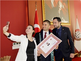 MERSİN BAROSU’NDA RUHSAT HEYECANI