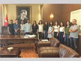 HUKUK FAKÜLTELERİNDEN MEZUN OLMUŞ VE AVUKATLIK STAJINA BAŞLAYACAK STAJYERLERİMİZ BAROMUZU ZİYARET ETTİLER.