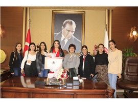AVUKATLIK HAYALİNE KAVUŞTULAR
