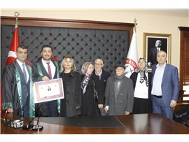 STAJ BİTTİ, AVUKAT OLDULAR