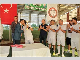 MERSİN BAROSU GELENEKSEL AV.SELMAN KAKUN TURNUVASI FİNAL MAÇI OYNANDI.