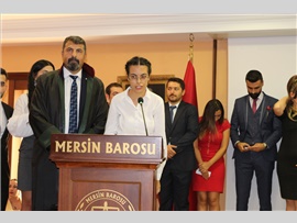 STAJINI TAMAMLAYAN 28 AVUKAT CÜBBE GİYİP RUHSAT ALDI
