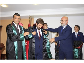 ADALET MÜCADELESİ İÇİN CÜBBE GİYDİLER