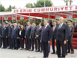 BARO BŞK. AV. ALİ ER, 29 EKİM CUMHURİYET BAYRAMI ÇELENK SUNMA TÖRENİNE KATILDI